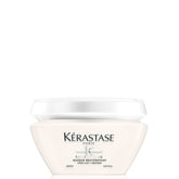 Kérastase Specifique Rehidratante en botella, facilita desenredar y revitaliza el cabello.