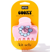 Kitsch BT21 clip puffy medio reciclado, ideal para sujetar el cabello con estilo manteniendo la sostenibilidad.