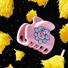 Kitsch BT21 clip puffy medio uso diario, ideal para cabello fino o grueso sin esfuerzo.