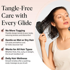 Cepillo Kitsch con cerdas ultra suaves para deshacer nudos con comodidad.