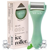 Kitsch rodillo de hielo para rostro ofrece enfriamiento para deshinchar y calmar la piel.