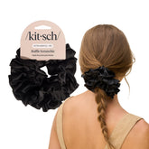 Goma de pelo Kitsch satén reciclado con volante, ideal para peinados.