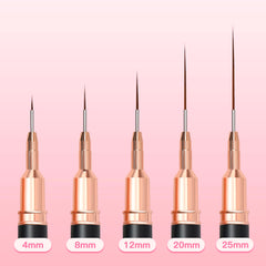 Pincel delineador 12mm Komall para uñas, ideal para líneas finas y patrones.