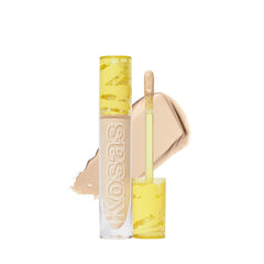Kosas Revealer Concealer cubre imperfecciones para un aspecto natural.