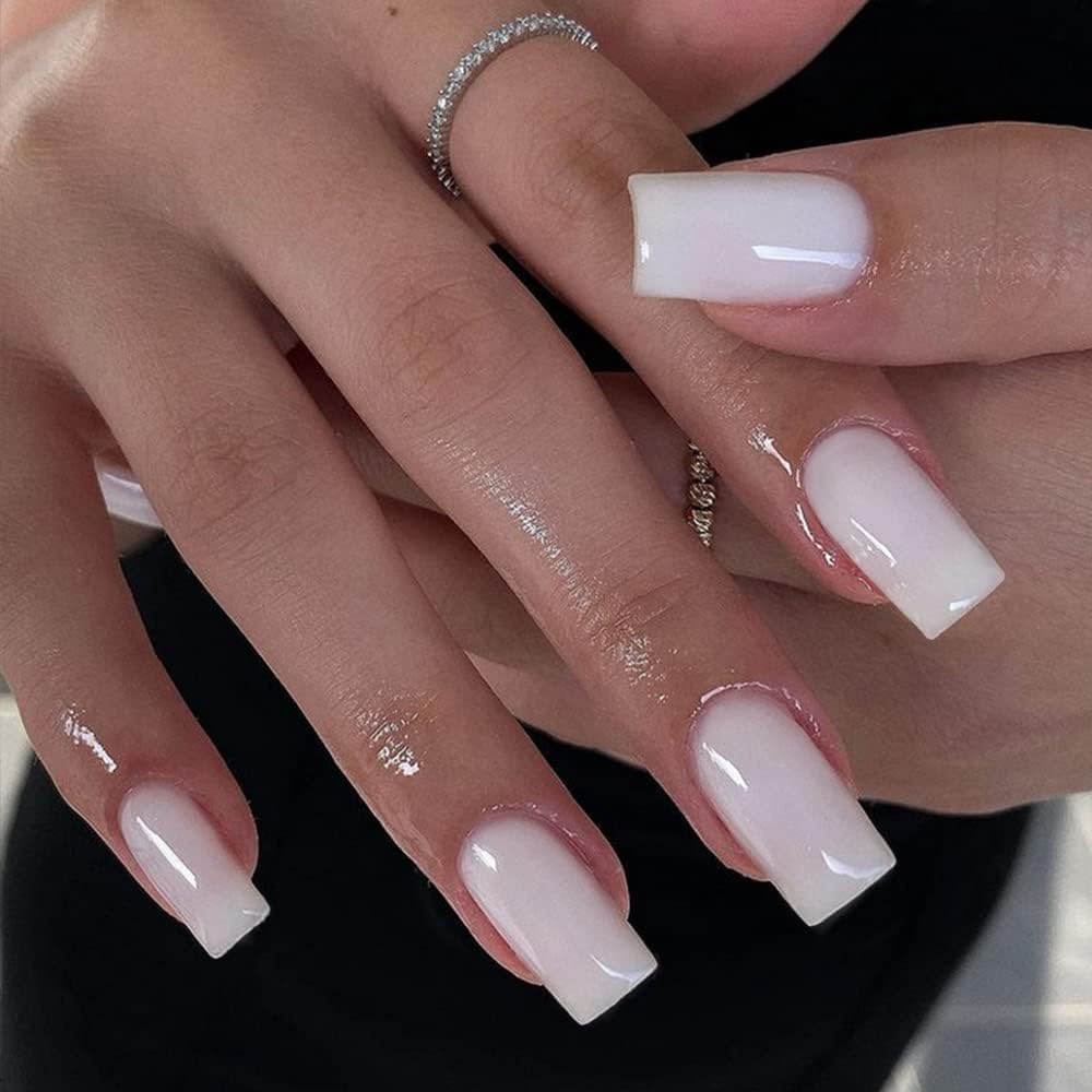 Uñas postizas KQueenest en forma coffin blanco brillo para uso diario y cómodo