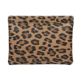 Ksriylm estuche leopard marrón, ideal para uso diario de cosméticos.
