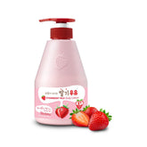 Kwailnara WELCOS crema corporal fresa leche en bote, hidratación suave para uso diario.