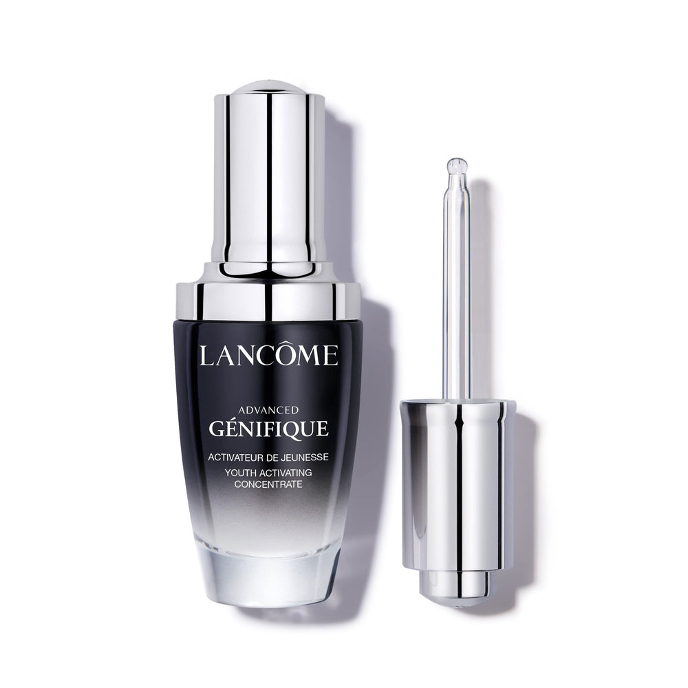 Lancôme Génifique: botella de suero que potencia la hidratación.
