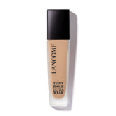 Lancôme Teint Idole Natural Matte: botella elegante para aplicación uniforme.