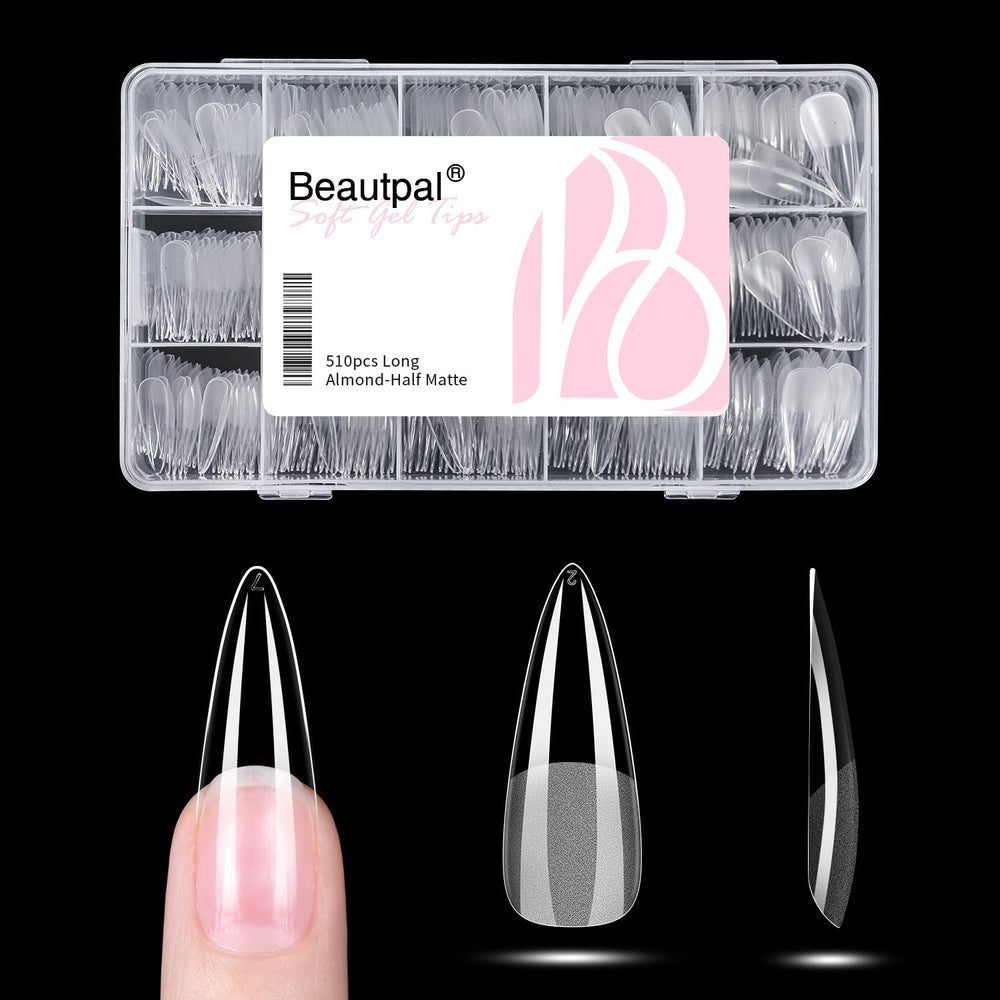 Las puntas de gel largas en estileto de Larvall BEAUTPAL para uñas naturales.