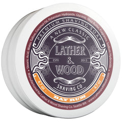Lather & Wood Shaving Co Jabón Bay Rum en bol para espuma densa y suave.