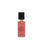Lattafa Ajwad Pink To Pink: botella elegante para ocasiones especiales.