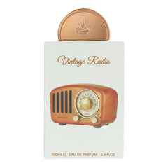 Lattafa Pride Vintage Radio, detalle del capuchón: experiencia táctil premium en cada uso.