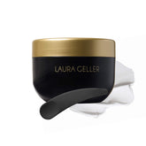 Laura Geller New York Desmaquillante con Crema Fría: envase elegante y listo para usar.