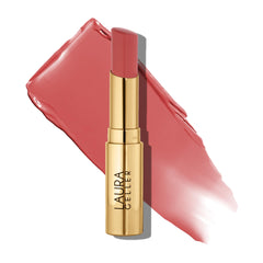 Laura Geller New York Jelly Balm teinte Just Peachy sur les lèvres, hydratation durable.
