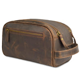 Trousse Leather Village en cuir buffle pleine grain, élégante et pratique pour voyager.