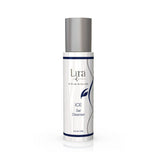 Lira Clinical limpiador facial salicílico en botella 6oz, ideal para uso diario y poros limpios.