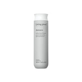 Living Proof Full Shampoo, botella, aporta volumen y cuerpo ligero sin pesarlo.