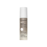 Living proof No Frizz Serum, botella: suaviza y previene el encrespamiento para cualquier peinado.