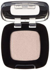 Sombra-mademoiselle-pink de L'Oréal Paris Mono, textura aterciopelada para aplicación cómoda.
