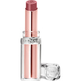 L'Oréal Paris Glow Paradise hidrata labios con bálsamo suave y color radiante.