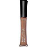 L’Oréal Paris Infallible Gloss con aplicador Petit Coeur para delinear labios con precisión.