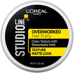 Pasta de peinado de L’Oréal París Línea de Estudio en la mano para definición controlada.