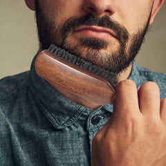 LORSEX cepillo barba, distribuye aceite de forma uniforme para brillo y limpieza.