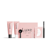 Luxe Cosmetics color negro para pestanas y cejas, tono duradero y versatilidad de uso.