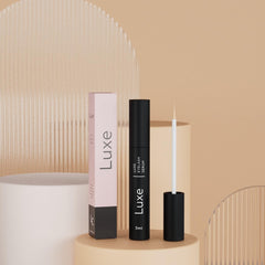 Avant et apres utilisation du sérum Luxe Cosmetics sur les cils