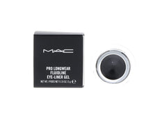 MAC Fluidline Blacktrack aplicación precisa para delineado suave y definido