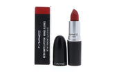 MAC Ruby Woo color rojo azulado intenso para labios llamativos.