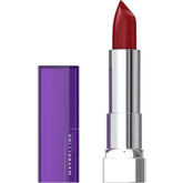 Barra Maybelline Color Sensacional aplicación cremosa hidrata y deja labios suaves.