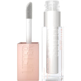 MAYBELLINE Lifter Gloss con brillo perlado para labios hidratados y definidos.