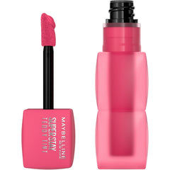 MAYBELLINE Super Stay Teddy Tint en boca con aplicación suave y acabado mate