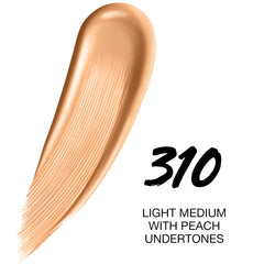 Maybelline Super Stay tono 310 se adapta al tono de piel natural.