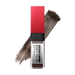 Maybelline Tattoo Studio Brow Styling Gel durante la aplicación de cejas definidas