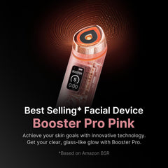 Medicube Age-R Booster Pro Rosa en mano; masaje facial suave para iniciar rutina.