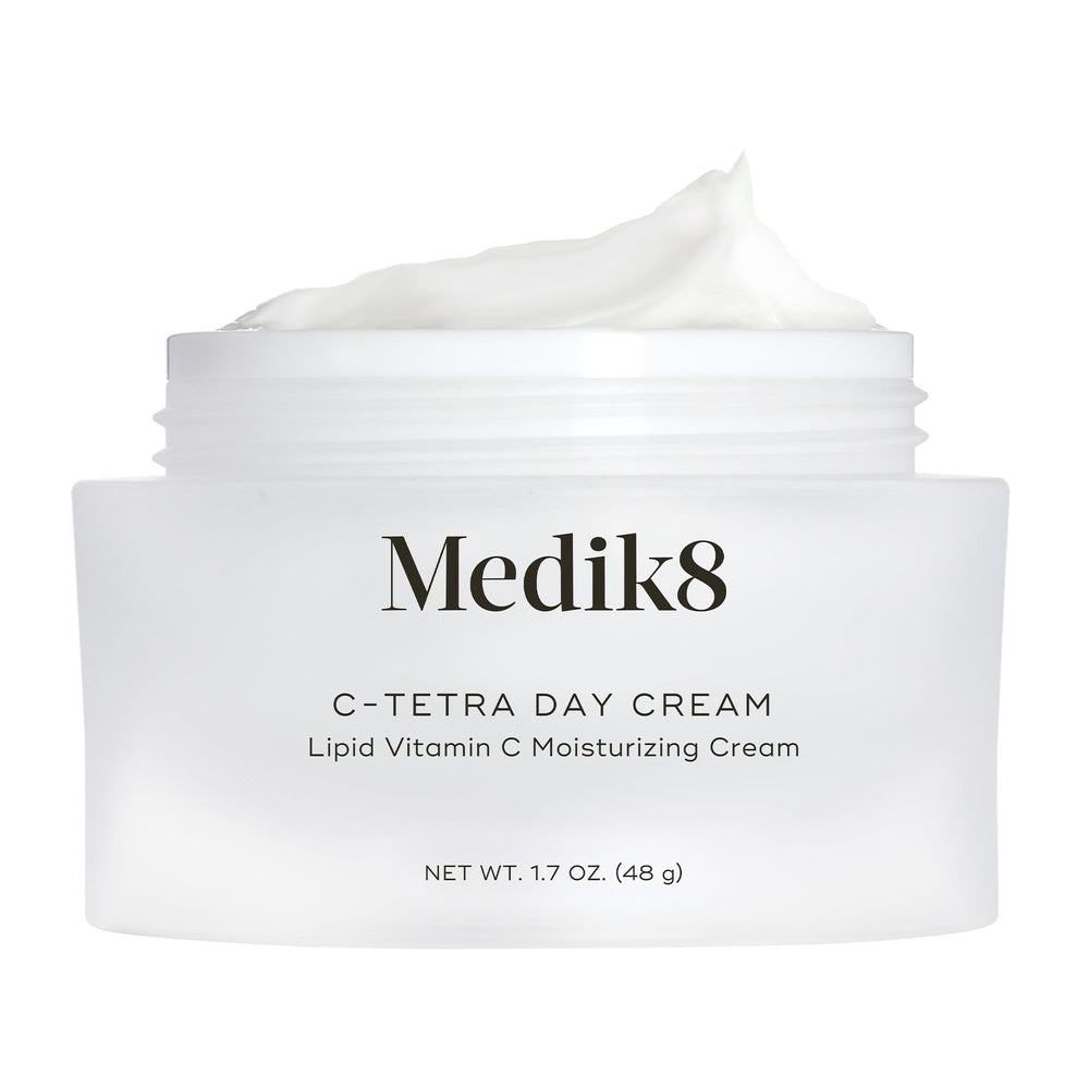 Medik8 C-Tetra Day Cream, textura liviana para hidratación diaria.