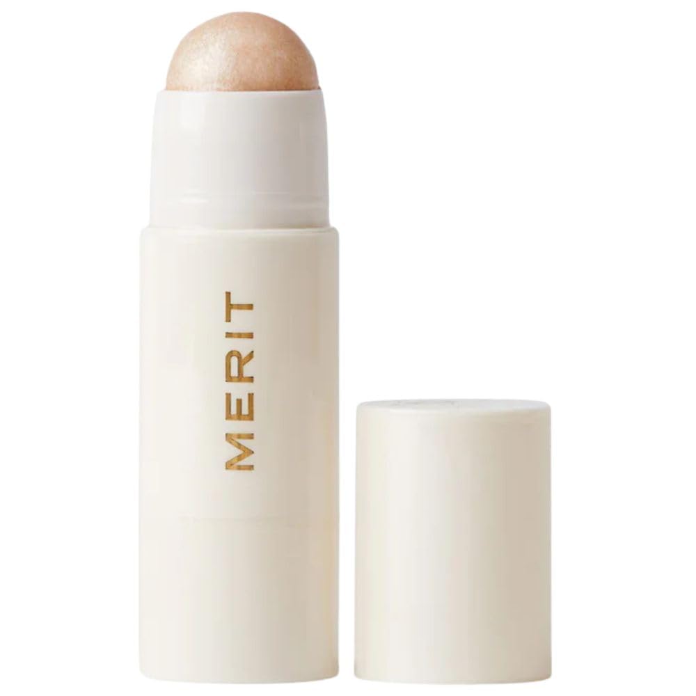Merit Day Glow Dewy Balm Cava en aplicacion para un brillo natural sin purpurina