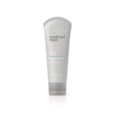 Method Men crema de afeitar Sea + Surf en tubo para un afeitado suave.