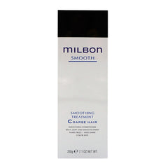 Cheveux après utilisation avec Milbon Smooth, touché doux et hydraté.