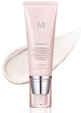MISSHA M BB Boomer primer cremoso para piel suave y base de larga duración.