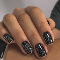 Modelones uñas postizas brillo negro, corte cuadrado, duraderas para uso diario.