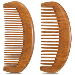 Este Moreinday peine de madera con dientes gruesos desenreda cabello ondulado.