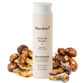 Morethan8 Champú Matsutake: botella que indica limpieza suave para cabello sensible.