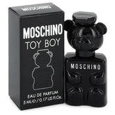 Moschino Toy Boy botella de perfume elegante, ideal para salidas nocturnas.