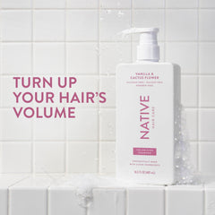 Native vanille et cactus, ingrédients naturels visibles pour nourrir et renforcer les cheveux