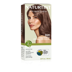 Naturtint 6GM Chocolate Brown durante la aplicación en casa para color duradero