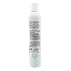 Aplicación en la raíz para levantar el cabello con Skipper de NAVY.